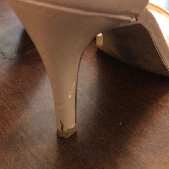 Jessica Simpson Nude Patent Leather Heels-Size:6.5 - Picture 6 of 8